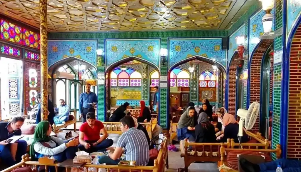 طراحی دکوراسیون کافی‌شاپ سنتی
